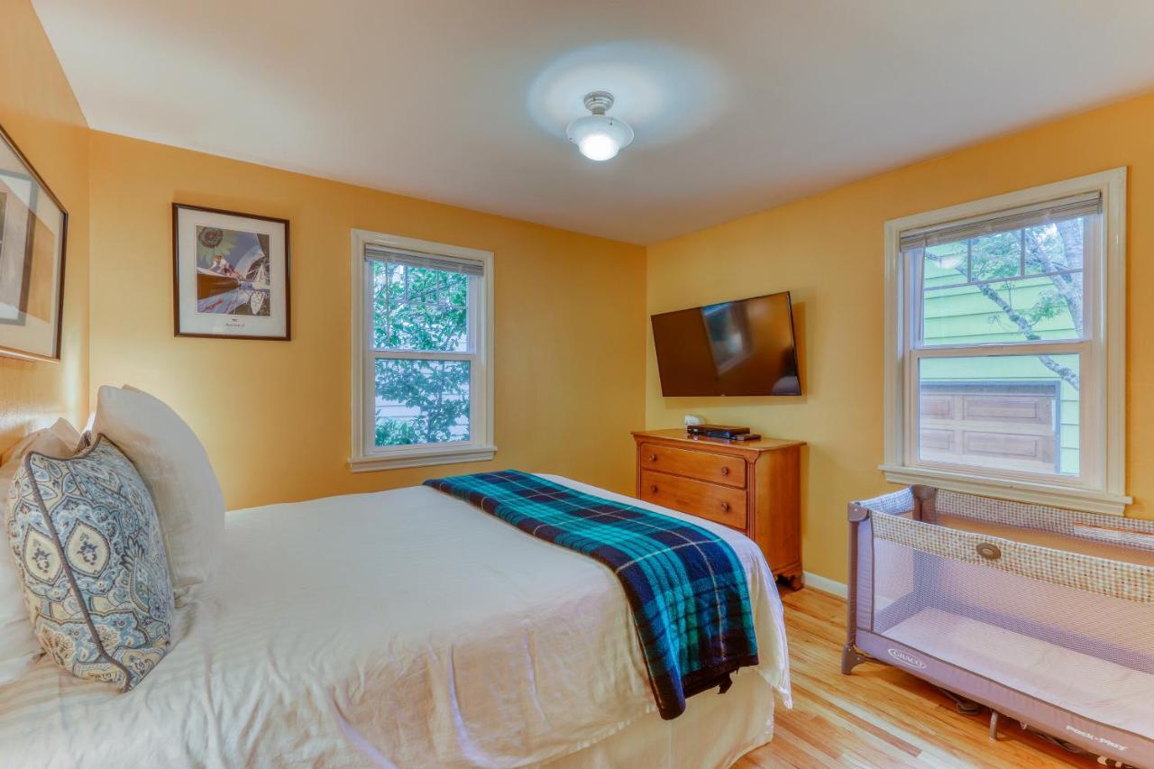 Husky Hideaway - 2 Bed 1 Bath Vacation Home In Seattle Luaran gambar